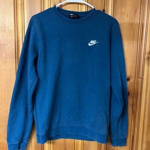 Nike sweatshirt